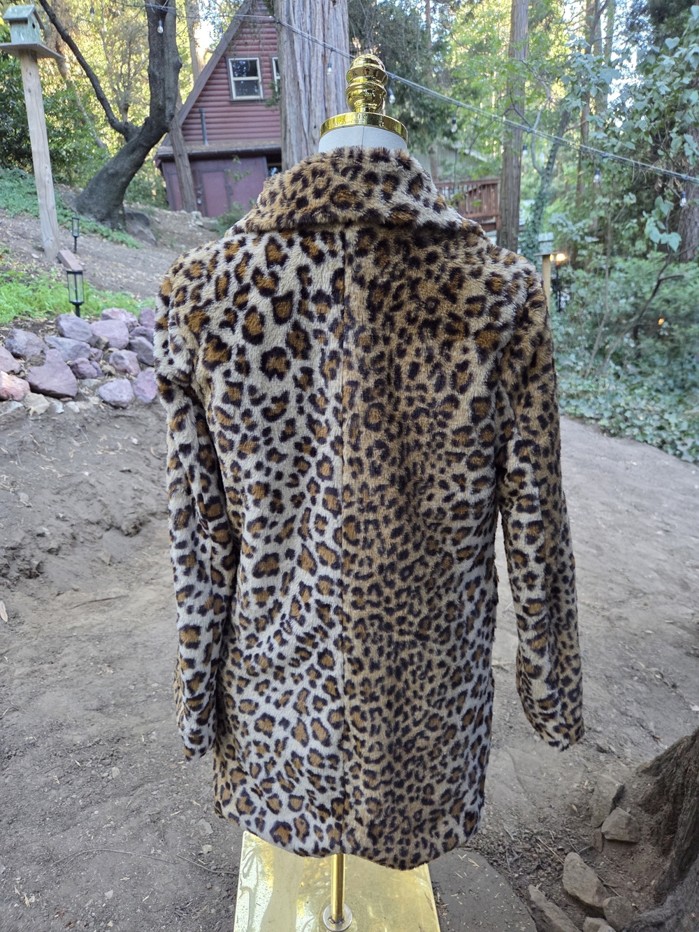 Lulus Cozy Warm Leopard Print Faux Fur Coat Size Medium - Picture 4 of 7